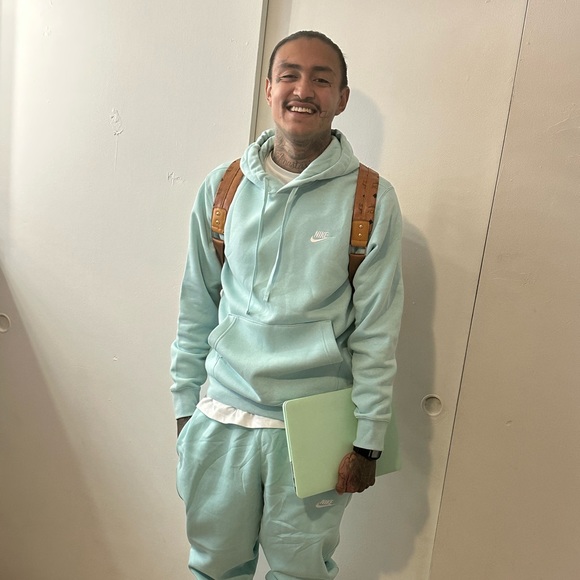 Intro - Picture 1 of 1